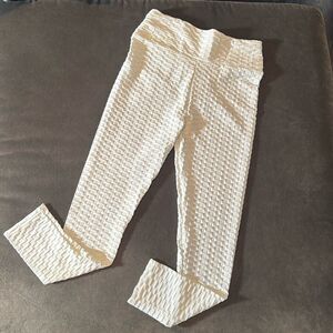 White Textured Butt Lift Leggings High Waisted Ankle Length Yoga Pants XL NEW